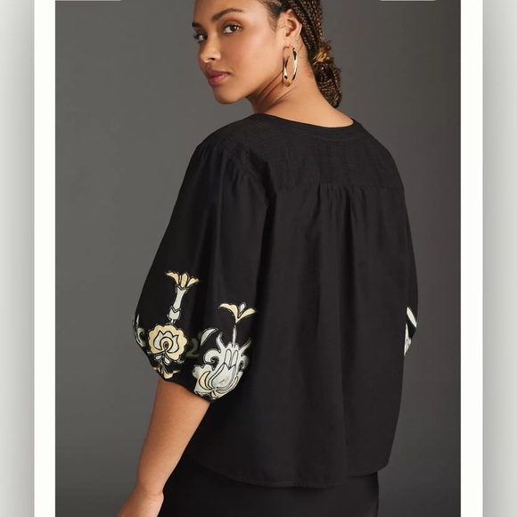By Anthropologie Puff-Sleeve Blouse embroidered women’s size XS - Picture 2 of 9